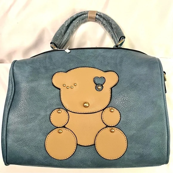 Winking Bear Crossbody and Wristlet Wallet 3 Piece Bundle - New - Picture 2 of 16